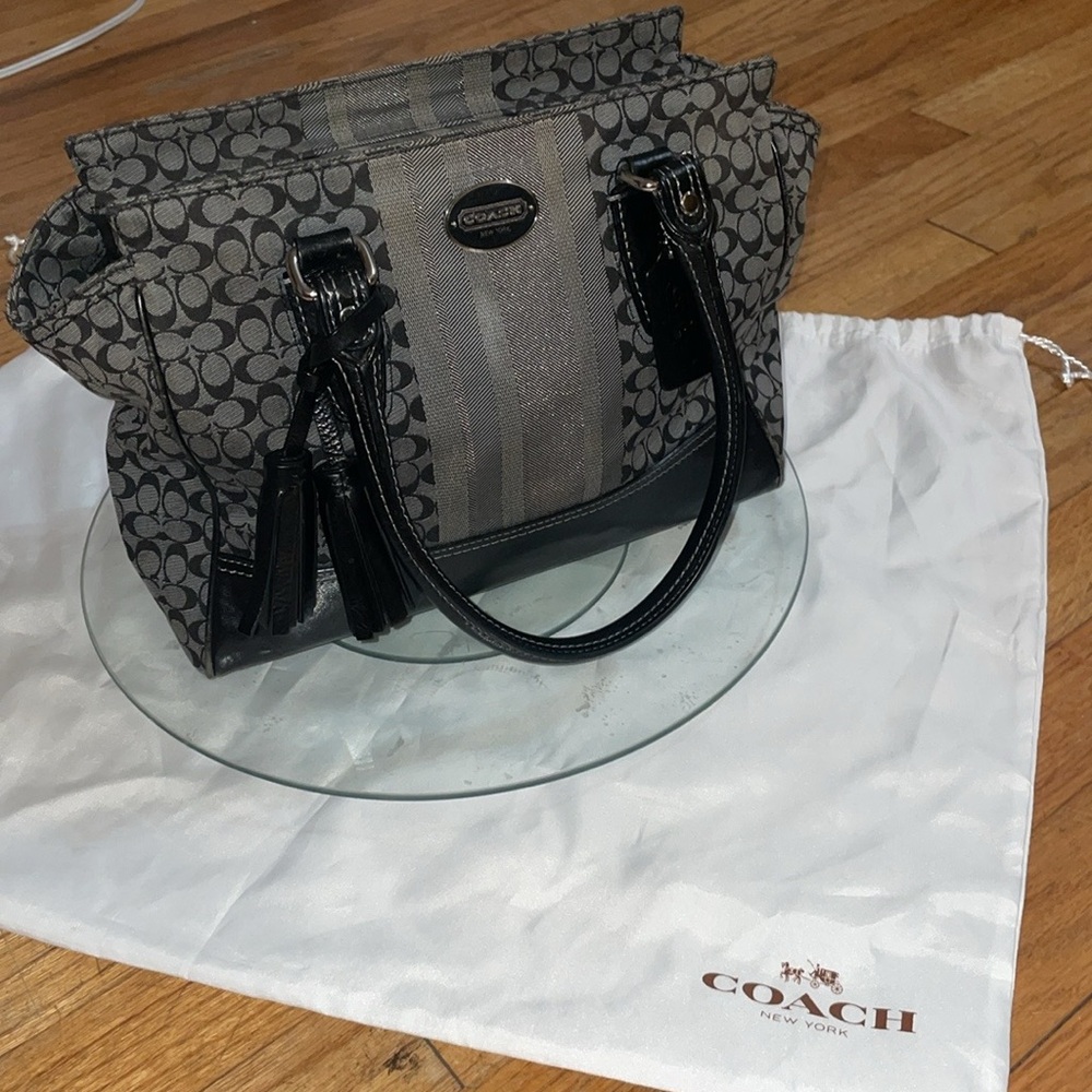 •COACH•GRAY & BLACK LEGACY CANDACE CARRYALL HANDBAG EUC - Picture 9 of 15
